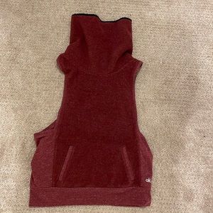 Alo cowl neck vest